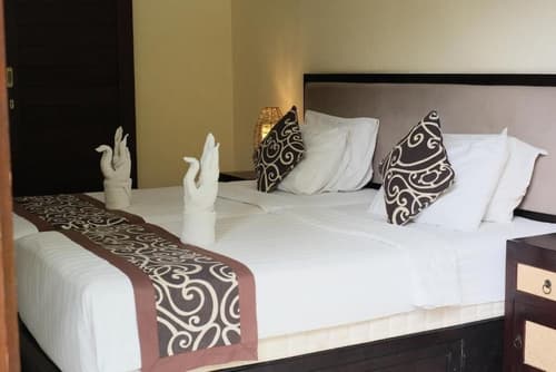 Gatra Ubud Inn