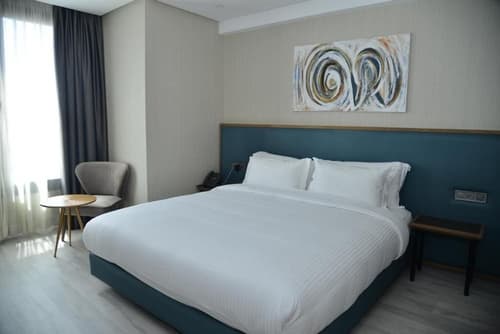 Privilege Oasis Hotel