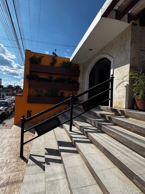 El Zaguán Colonial by GuruHotel