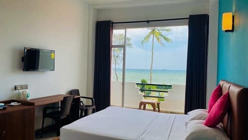 Ziegler Cottage, Room