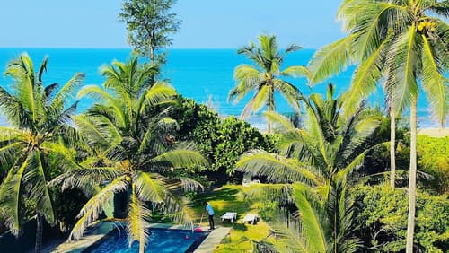 Ziegler Cottage, Pool