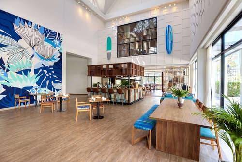 OUTRIGGER Surin Beach Resort