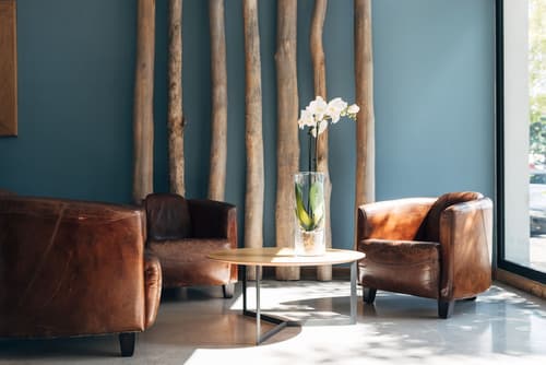 Le Saint Pierre Hotel, Lobby sitting area