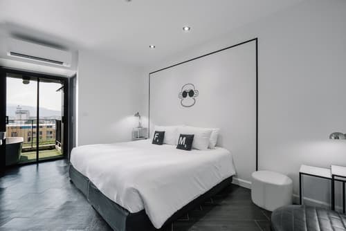 Blu Monkey Hub and Hotel Phuket, Room