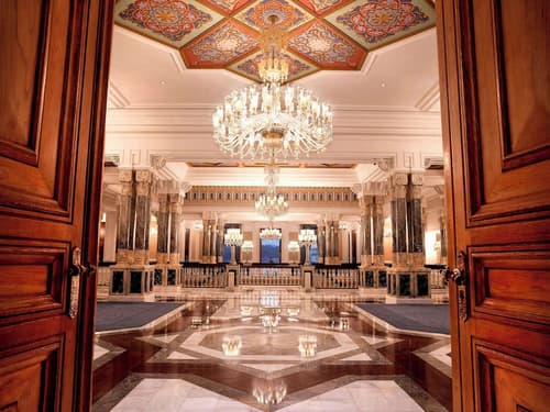 Ciragan Palace Kempinski, Lobby