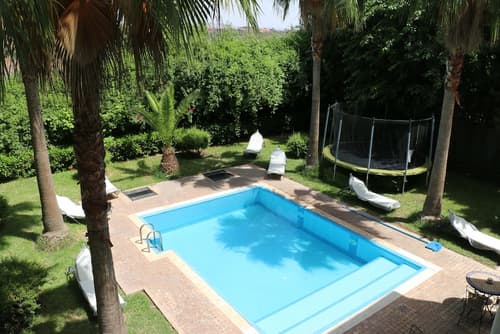 Gramtahouse, Primary image