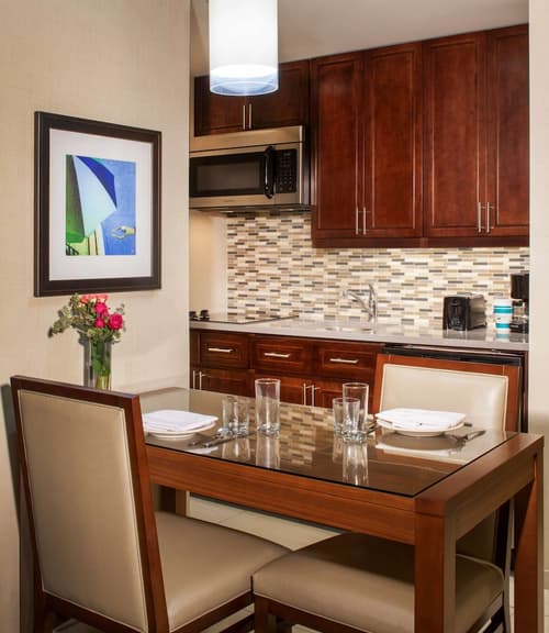 Homewood Suites by Hilton Miami Dolphin Mall, Private kitchen