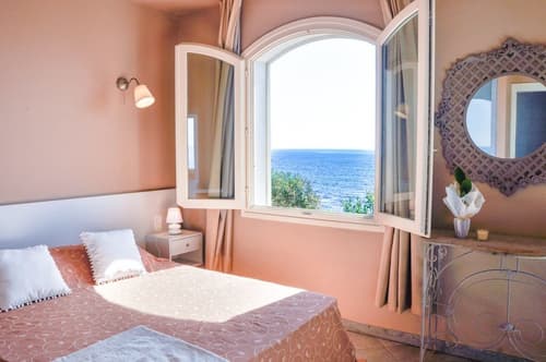 Hôtel restaurant le Torremare