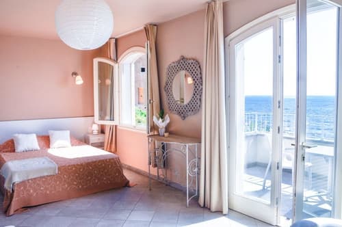 Hôtel restaurant le Torremare
