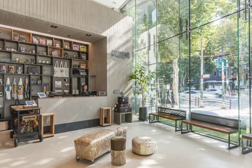 Hotel Cappuccino, Lobby