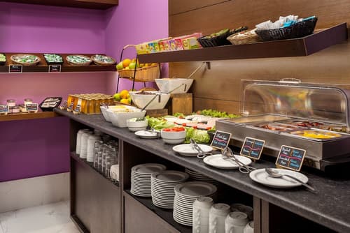 Hotel Luena, Breakfast buffet