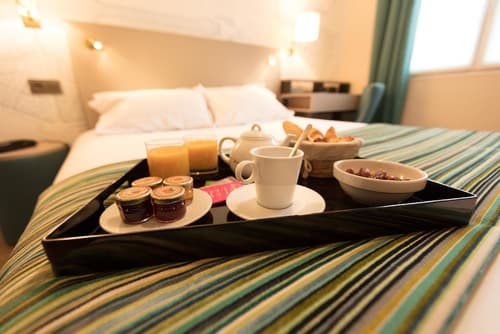 Hôtel Montbriand Antony, Room