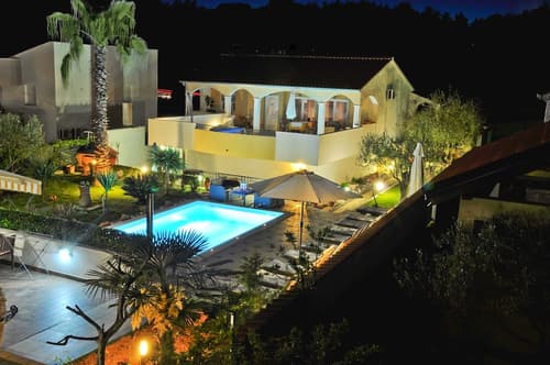 Villa Vanilla with Heated Pool, Primary image