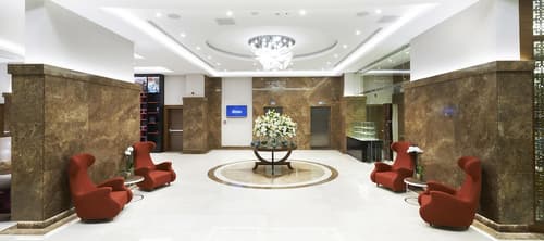 Divan Mersin, Lobby sitting area