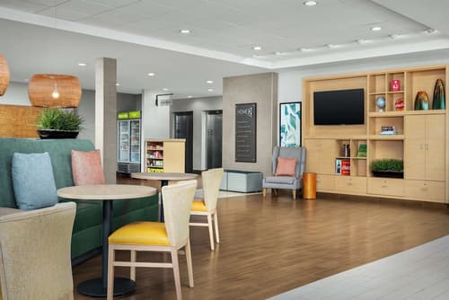 Home2 Suites by Hilton Tallahassee State Capitol, Lobby