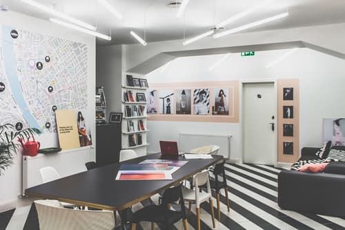 MGZN Basilica Rooms, Lobby sitting area