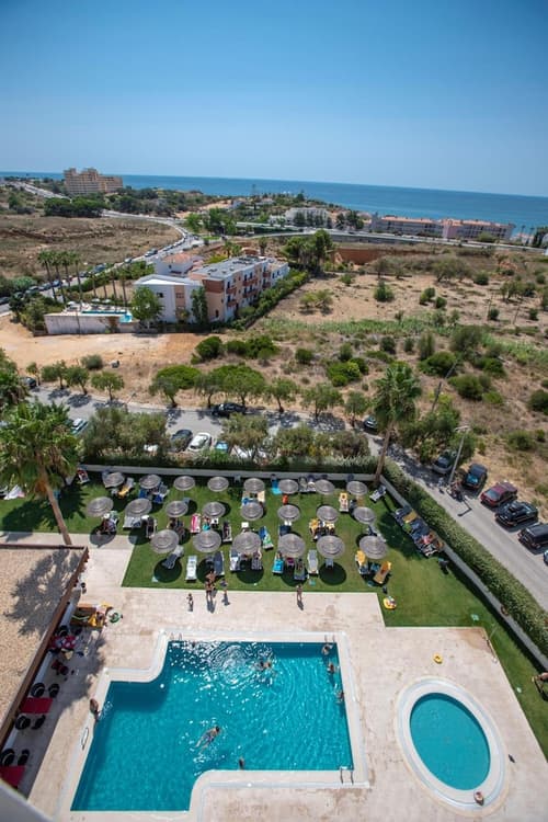 Interpass VAU Hotel & Apartaments