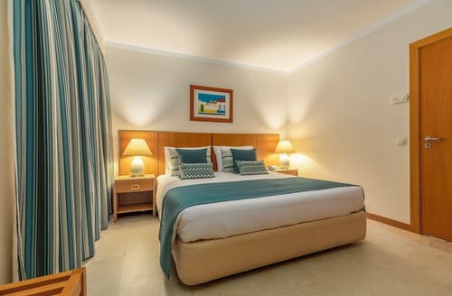 Interpass VAU Hotel & Apartaments