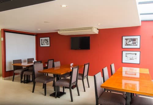 Palmetto Hotel Business La Perla, Restaurant