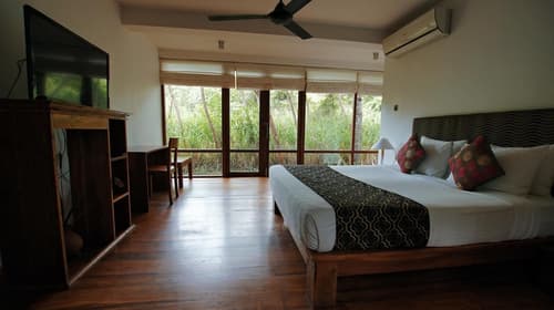 Wild Grass Nature Resort, Room