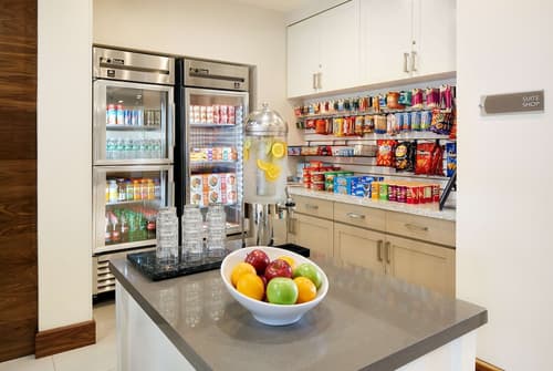 Homewood Suites by Hilton Aliso Viejo - Laguna Beach, Snack bar