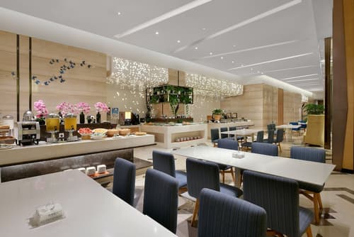 Holiday Inn Express Chengdu Huanhuaxi by IHG, Restaurant