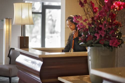 Tangla Hotel Brussels, Reception