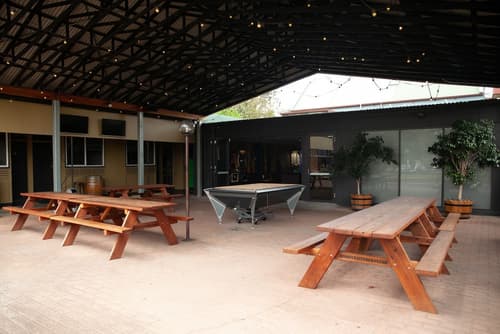 Royal Hotel Singleton, Outdoor dining