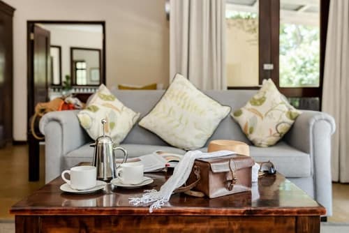 Perry's Bridge Hollow Boutique Hotel