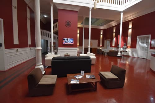 Hotel Plaza