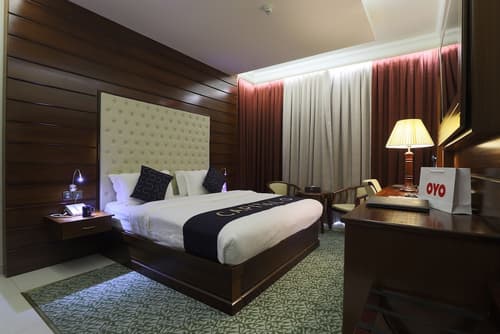 Queen Palace Hotel