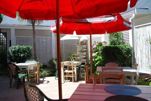 Knysna Inn, Restaurant