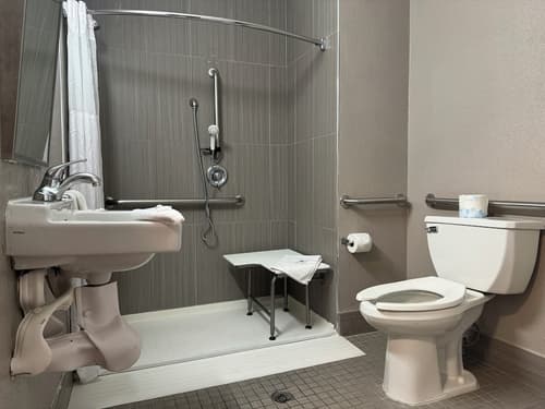 Motel 6 Hollywood, Room