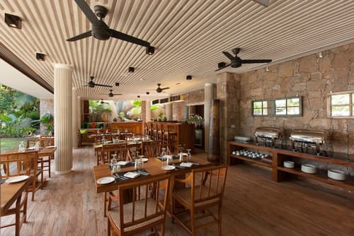 Le Relax Luxury Lodge - Adults Only, Restaurant