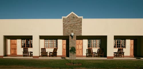 C'est Si Bon Hotel, Terrace/patio