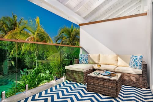 The Oasis at Grace Bay