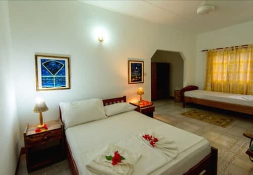 Zerof Guest House, Room