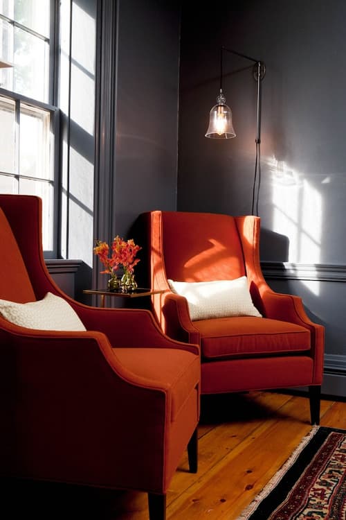 Kennebunkport Captains Collection, Lobby sitting area