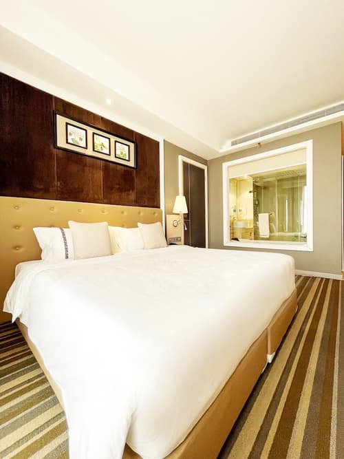 The Bazaar Hotel, Room