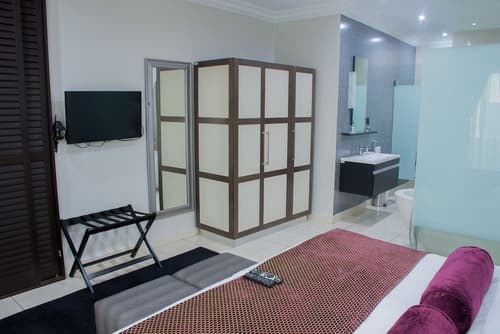 L'eola Suites