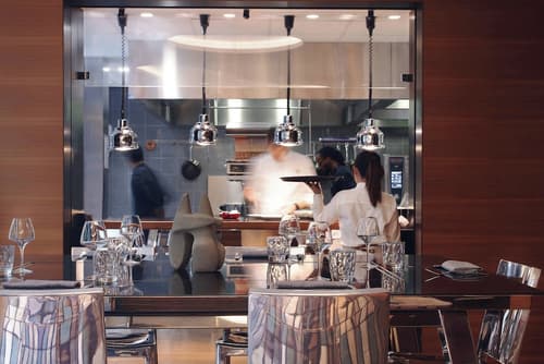 Renaissance Paris Republique Hotel, Private kitchen