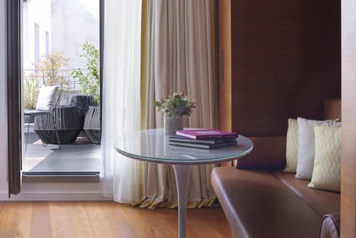 Renaissance Paris Republique Hotel, Room