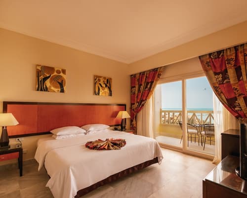 AMC Royal Hotel & Spa, Room