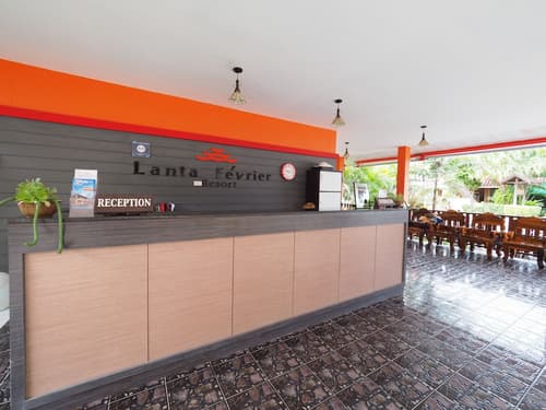 Lanta Fevrier Resort, 