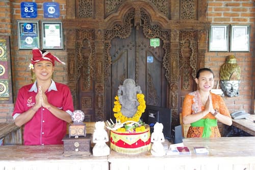 Tirta Sari Bungalows & Spa, Reception