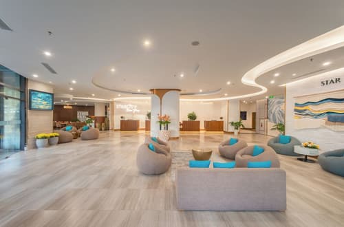 Starcity Bayfront Nha Trang Hotel
