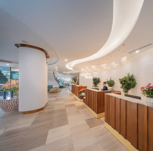 Starcity Bayfront Nha Trang Hotel