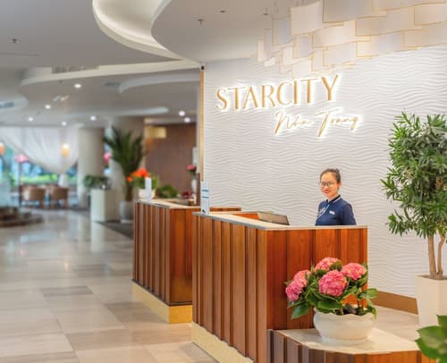 Starcity Bayfront Nha Trang Hotel