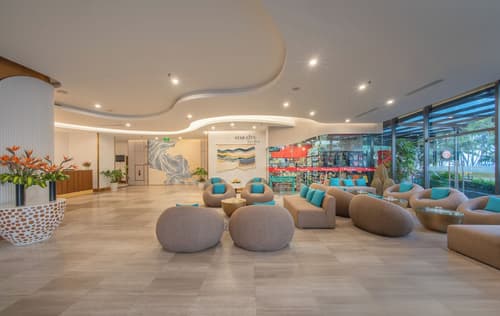 Starcity Bayfront Nha Trang Hotel