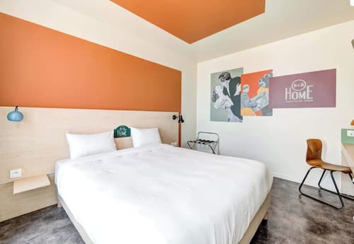 B&B HOME Paris Mairie de Saint-Ouen